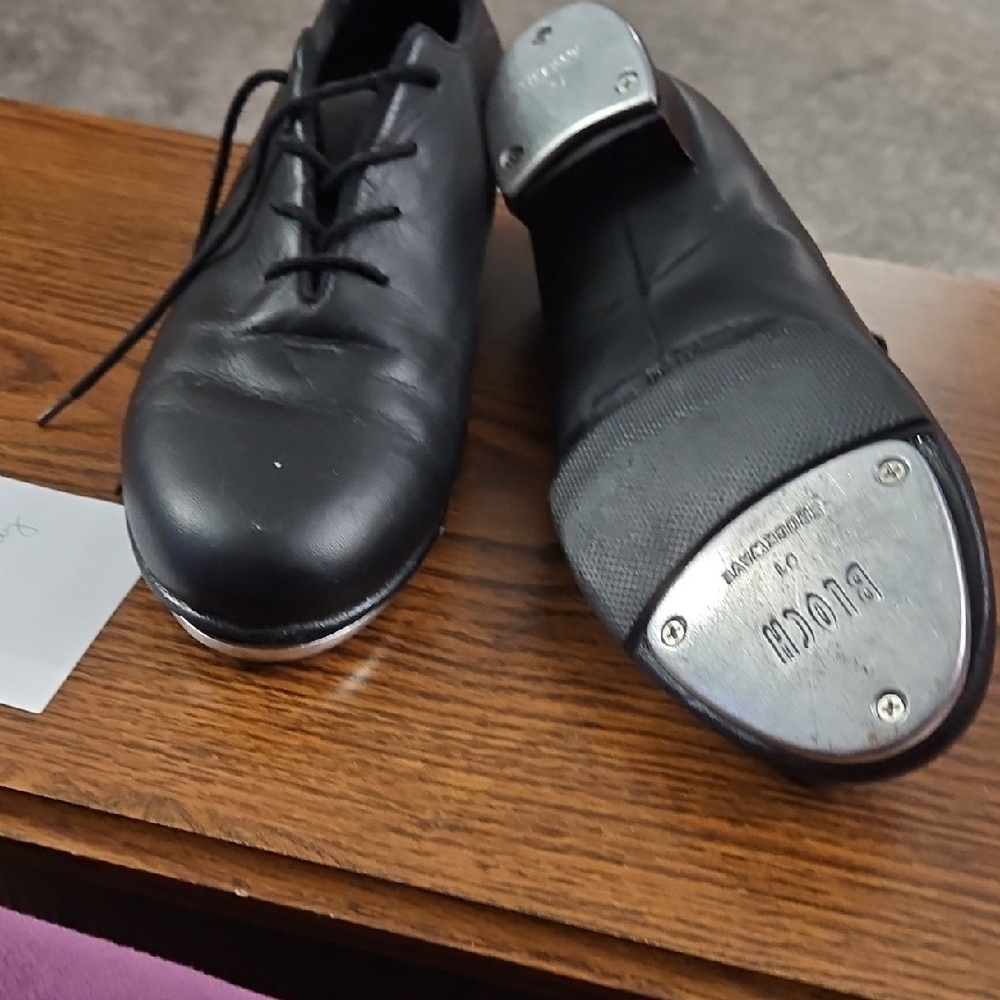 Bloch Black Leather Tap Oxfords